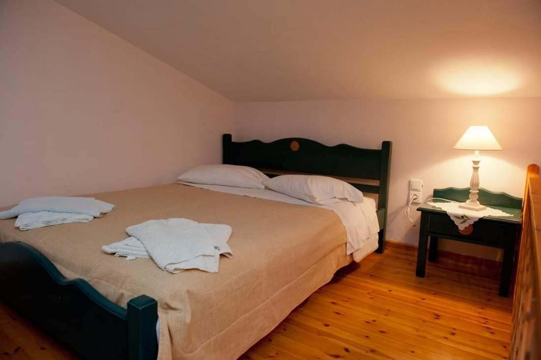 Haris Apartments Koukounaries Extérieur photo